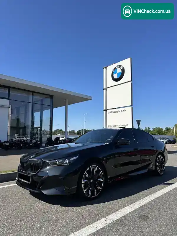 BMW 5 Series 2024, фото з оголошення 2 з 21, VIN WBA43FJ07RCS13515