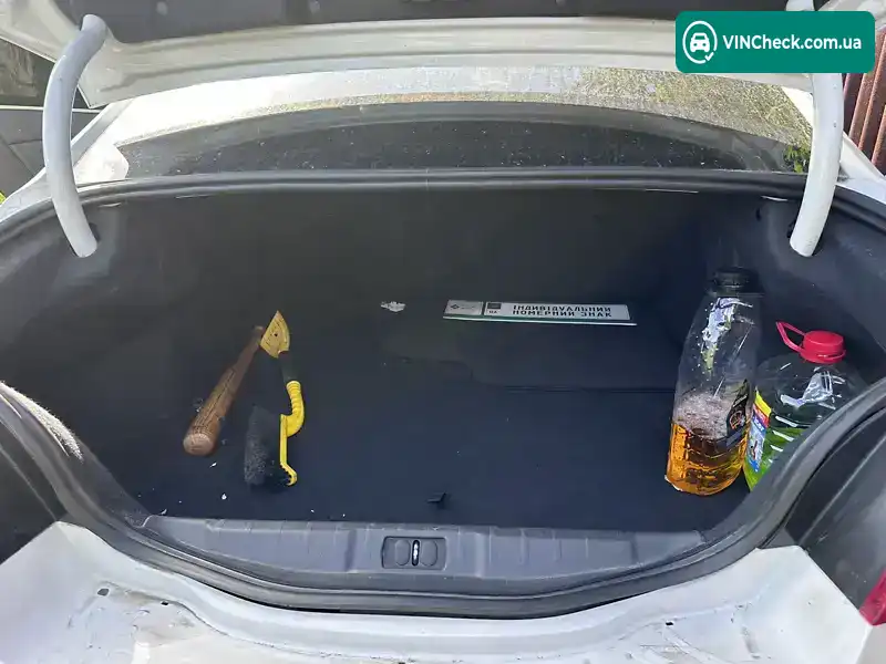 Peugeot 508 2011, фото з оголошення 2 з 14, VIN VF38D5FEABL093083