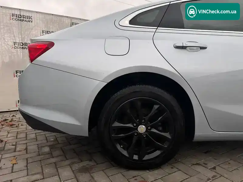 Chevrolet Malibu 2017, фото з оголошення 2 з 21, VIN 1G1ZE5ST4HF149834