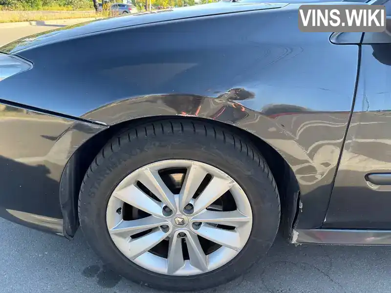 Renault Laguna 2011, фото з оголошення 2 з 20, VIN VF1KT390E46445097