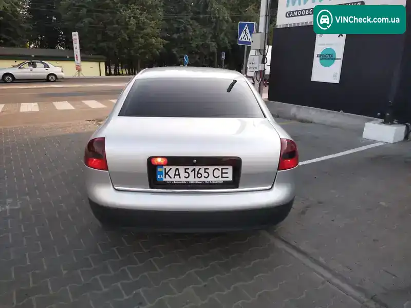 Audi A6 1997, фото з оголошення 2 з 20, VIN WAUZZZ4BZWN071359