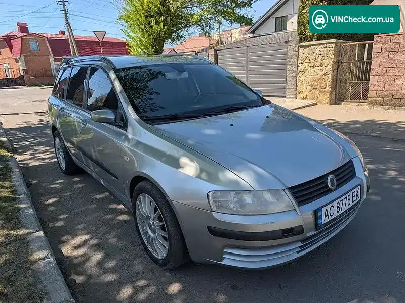 Fiat Stilo 2005, фото з оголошення 2 з 19, VIN ZFA19200000582599