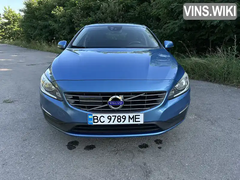 Volvo V60 2015, фото з оголошення 2 з 21, VIN YV1GWDCH0G1311790
