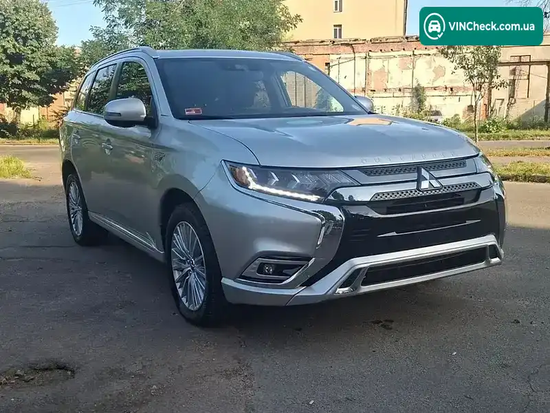 Mitsubishi Outlander 2019, фото з оголошення 2 з 20, VIN JA4J24A54KZ056337