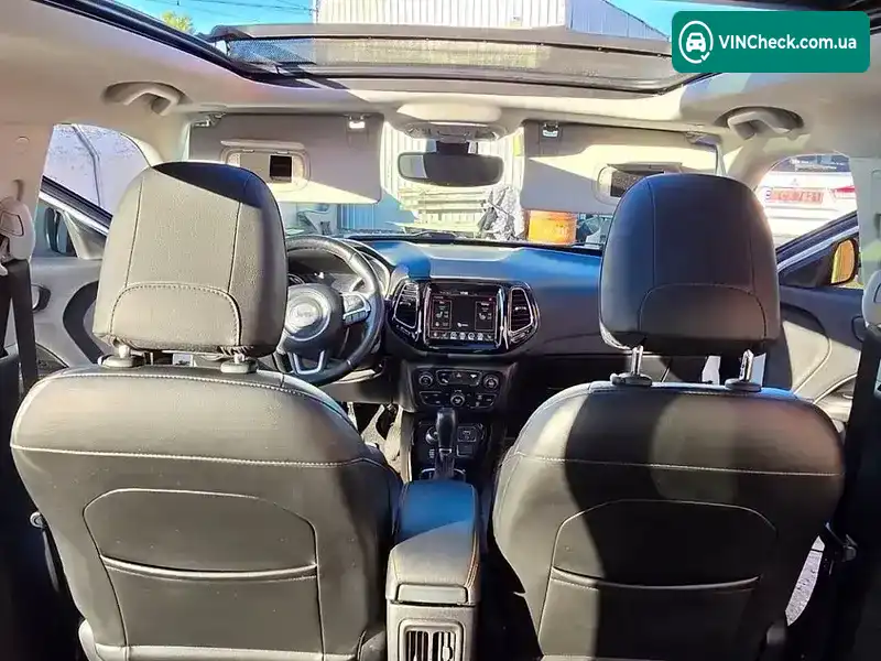 Jeep Compass 2018, фото з оголошення 1 з 20, VIN 3C4NJDCB6JT478869