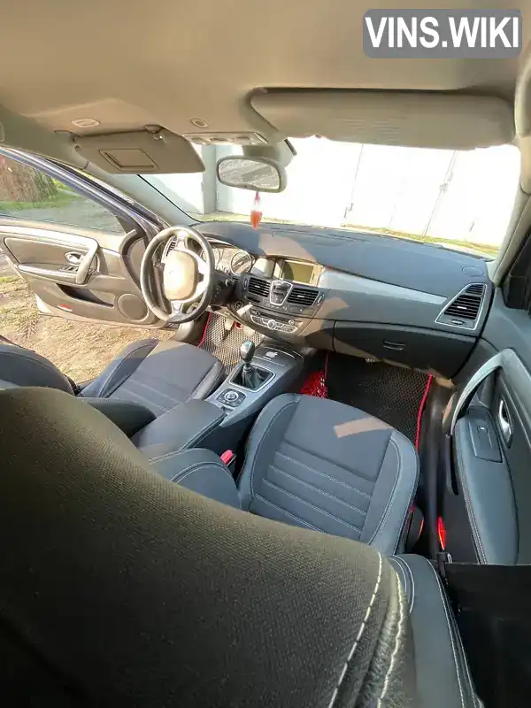 Renault Laguna 2011, фото з оголошення 2 з 15, VIN VF1KT1RG646137570