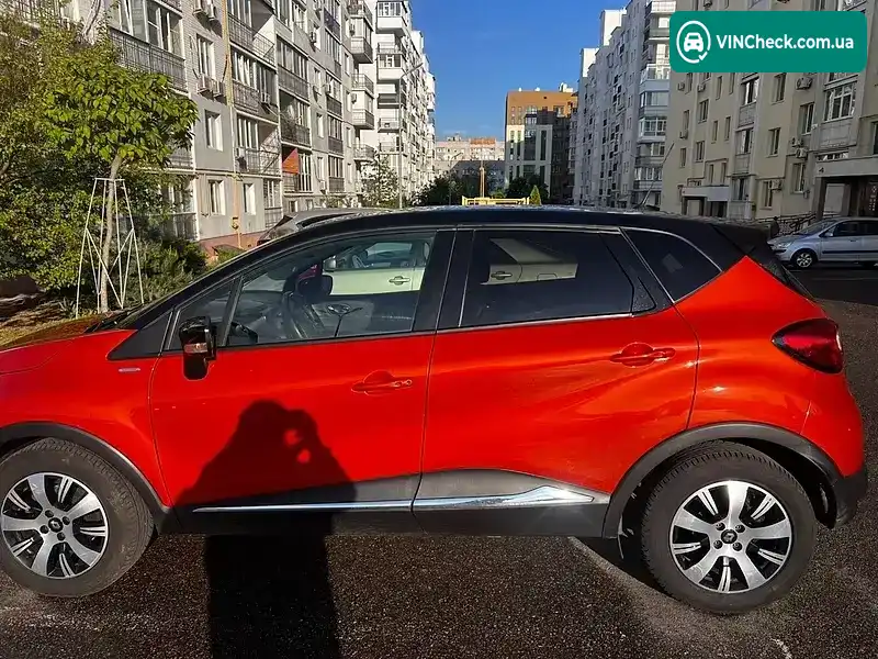 Renault Captur 2015, фото з оголошення 2 з 3, VIN VF12RRBE0FW562173
