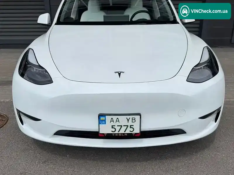 Tesla Model Y 2024, фото з оголошення 1 з 19, VIN 7SAYGDEF8RA286391