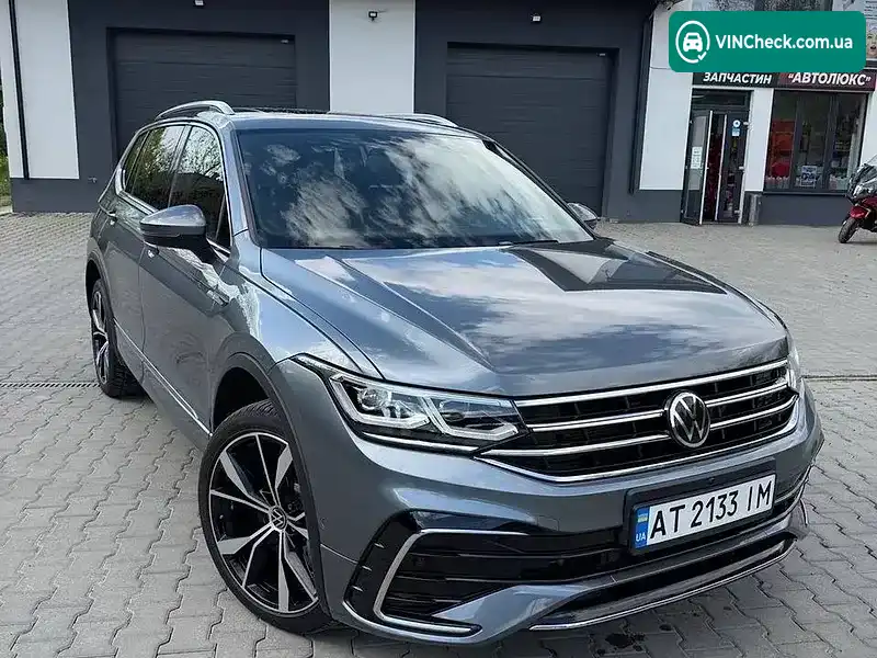 Volkswagen Tiguan 2023, фото з оголошення 2 з 21, VIN 3VV4B7AX4PM128623