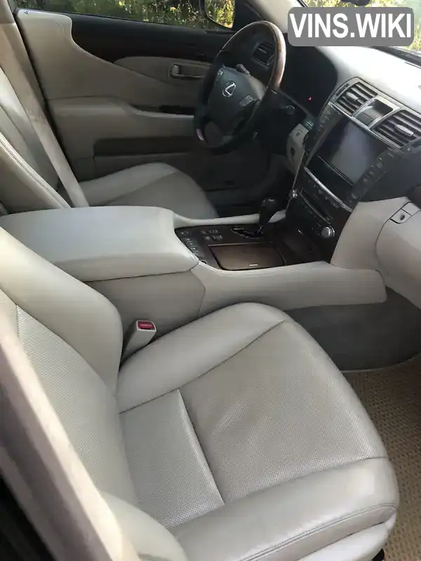 Lexus LS 2011, фото з оголошення 2 з 7, VIN JTHCL46F605010198