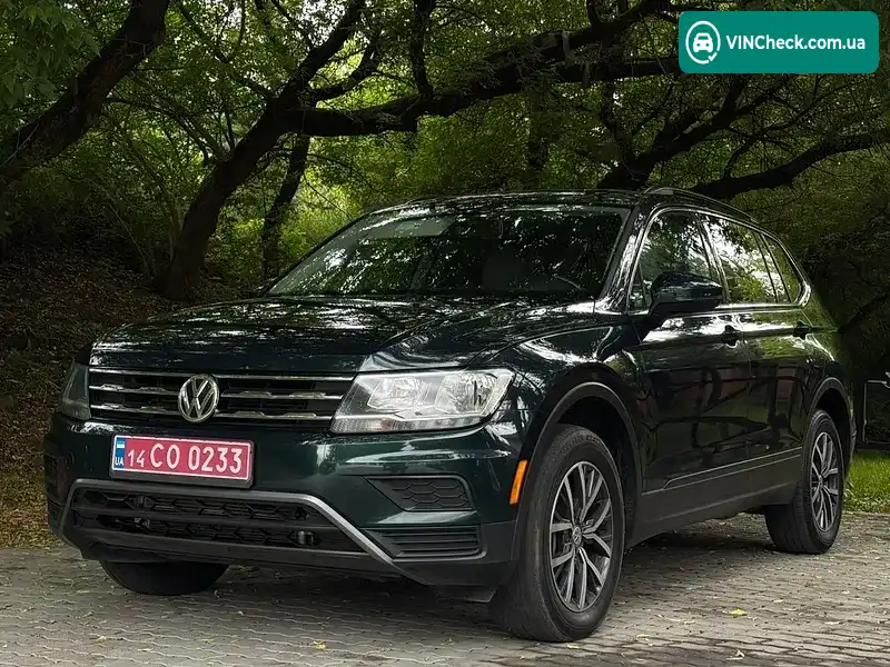 Volkswagen Tiguan 2019, фото з оголошення 1 з 20, VIN 3VV3B7AX0KM143284