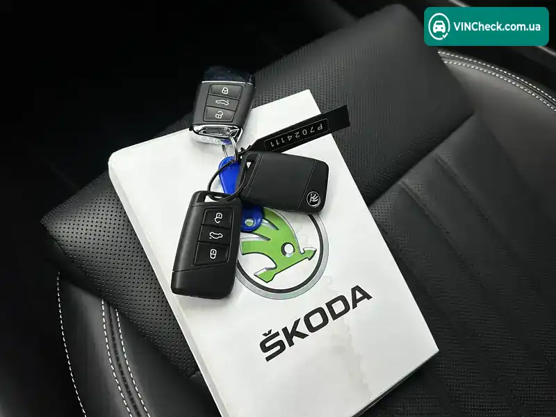 Skoda Superb 2023, фото з оголошення 2 з 20, VIN TMBAH7NPXP7024111