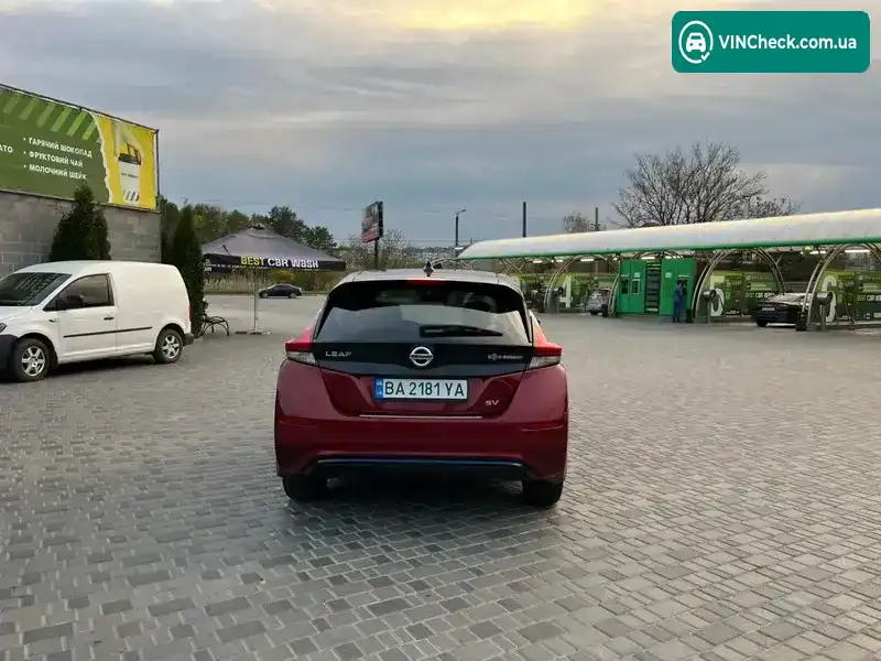 Nissan Leaf 2018, фото з оголошення 2 з 10, VIN 1N4AZ1CP9JC308072