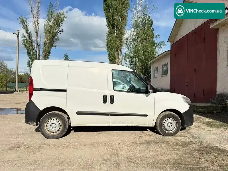 Fiat Doblo 2017, фото з оголошення 2 з 12, VIN ZFA26300006F69843