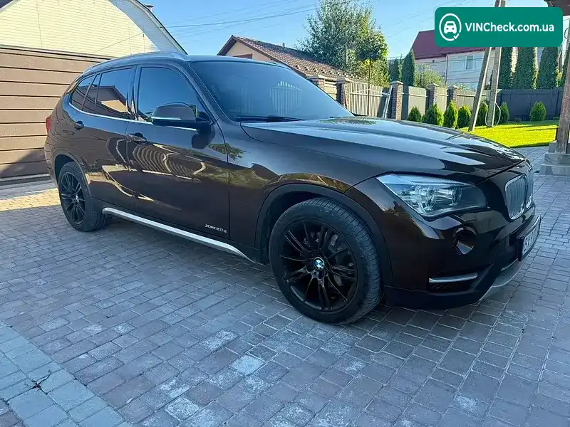 BMW X1 2013, фото з оголошення 1 з 21, VIN WBAVP91020VV36579