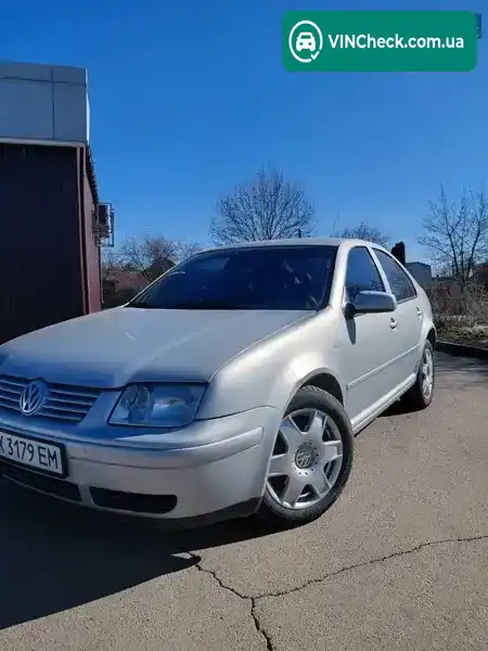 Volkswagen Bora 2000, фото з оголошення 1 з 7, VIN WVWZZZ1JZYW602682