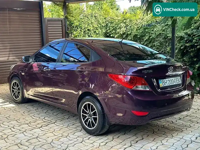 Hyundai Accent 2013, фото з оголошення 2 з 8, VIN Z94CU41CBCR184527