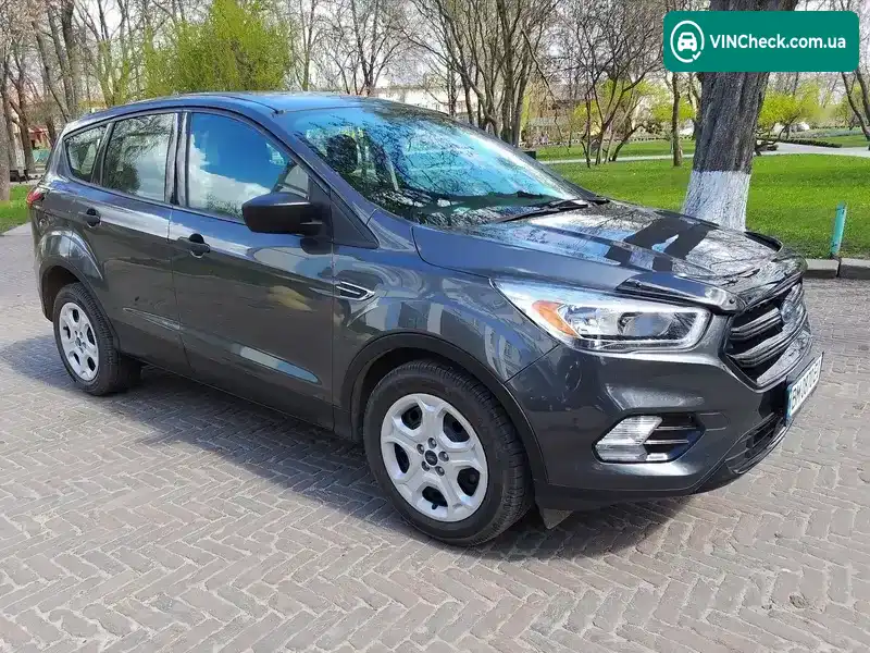 Ford Escape 2018, фото з оголошення 2 з 20, VIN 1FMCU0F77KUA68227