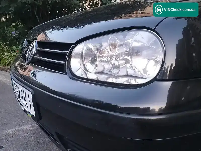 Volkswagen Golf 2000, фото з оголошення 2 з 20, VIN WVWZZZ1JZ1W497470