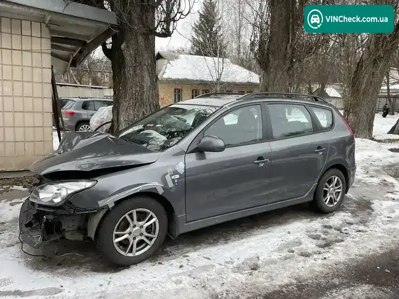 Hyundai i30 2010, фото з оголошення 1 з 15, VIN TMADC81SABJ034811