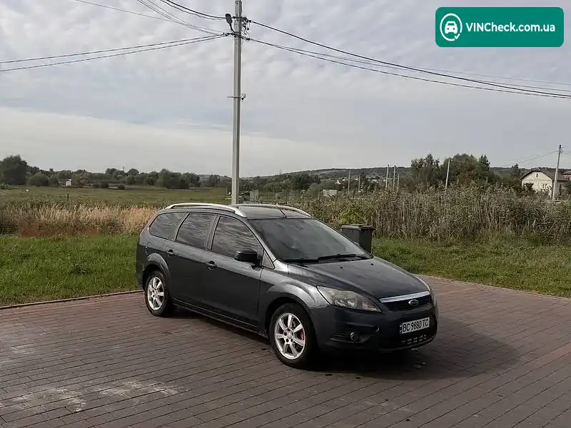 Ford Focus 2010, фото з оголошення 2 з 13, VIN WF0SXXGCDSAJ75479