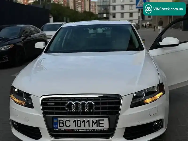 Audi A4 2012, фото з оголошення 2 з 17, VIN WAUBFAFL9CN020069
