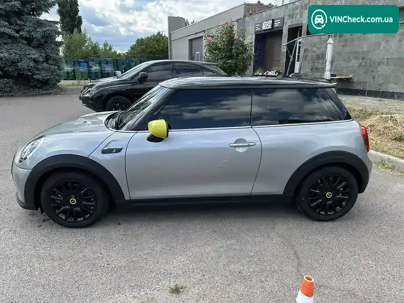 MINI Electric 2023, фото з оголошення 2 з 16, VIN WMW11DJ00R2V79156