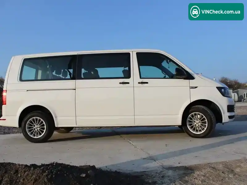 Volkswagen Transporter 2017, фото з оголошення 1 з 21, VIN WV2ZZZ7HZJH075085