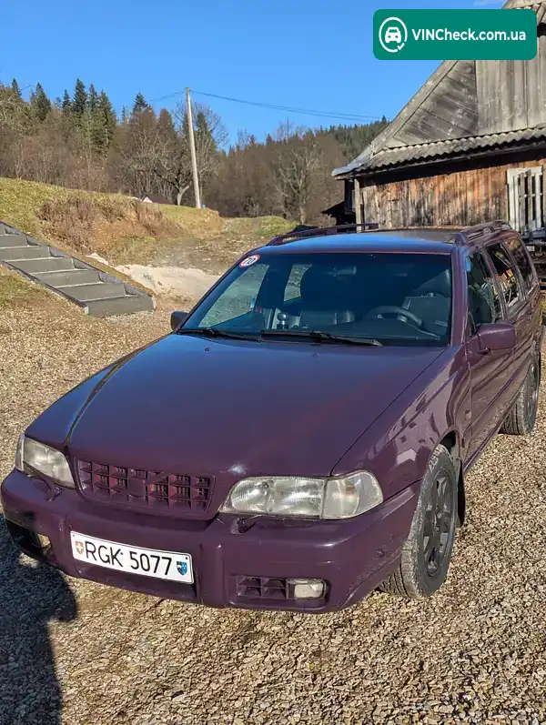Volvo V70 2000, фото з оголошення 2 з 20, VIN YV1LZ56K3Y2709410