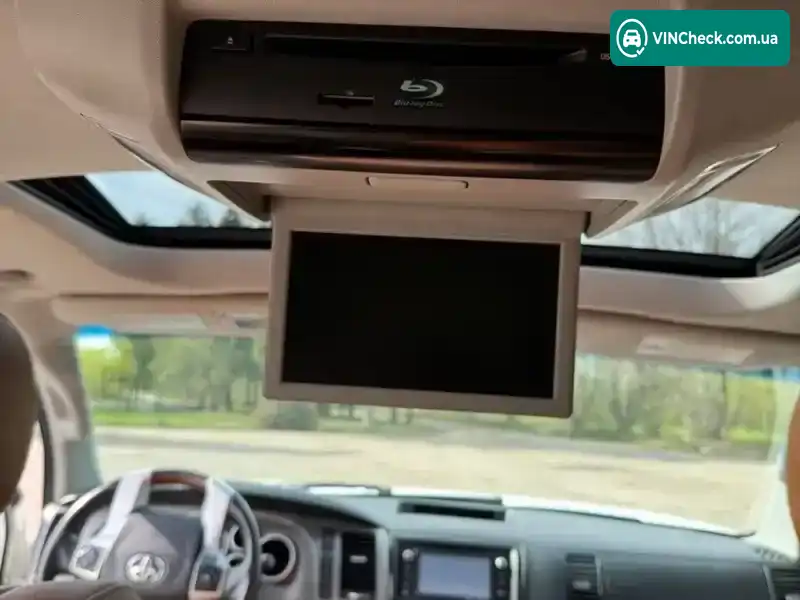 Toyota Sequoia 2016, фото з оголошення 2 з 21, VIN 5TDDY5G19GS135846