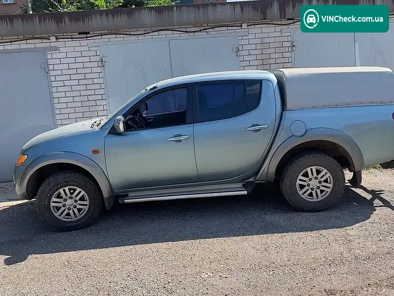 Mitsubishi L 200 2007, фото з оголошення 2 з 12, VIN MMBJNKB408D013384