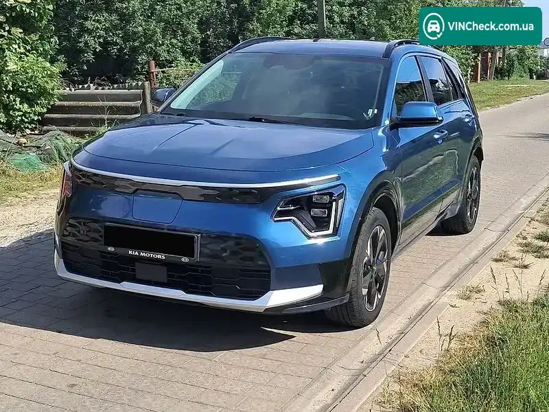 Kia Niro 2023, фото з оголошення 1 з 16, VIN KNDCR3L17R5103215