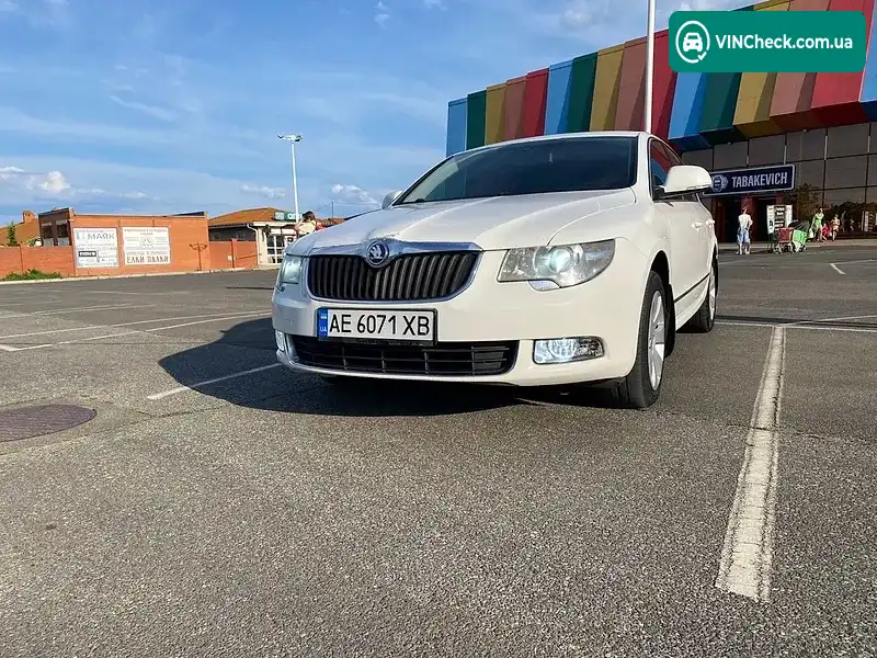 Skoda Superb 2012, фото з оголошення 1 з 12, VIN TMBAB43T9CB300723
