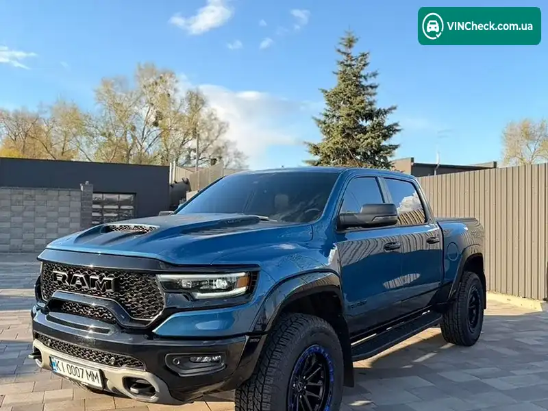 Ram 1500 2024, фото з оголошення 2 з 20, VIN 1C6SRFU90RN187256