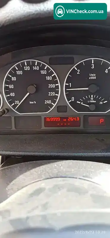 BMW 3 Series 2001, фото з оголошення 1 з 7, VIN WBAEL91080PA70241
