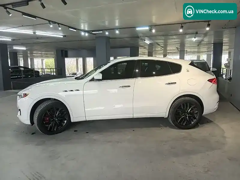 Maserati Levante 2018, фото з оголошення 2 з 21, VIN ZN661XUA8KX310473