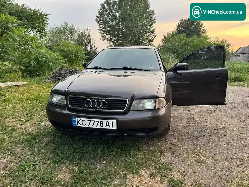 Audi A4 1997, фото з оголошення 1 з 20, VIN WAUZZZ8DZVA228030