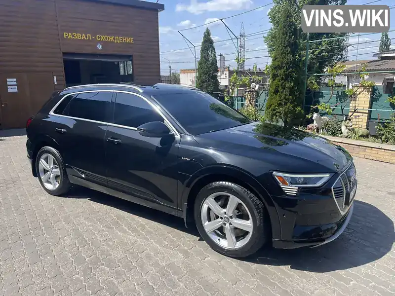 Audi e-tron 2019, фото з оголошення 1 з 21, VIN WA1LABGE3KB013771