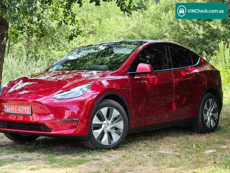 Tesla Model Y 2024, фото з оголошення 2 з 20, VIN 7SAYGDEE1RA235368