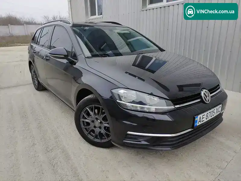 Volkswagen Golf 2017, фото з оголошення 1 з 11, VIN WVWZZZAUZHP761429
