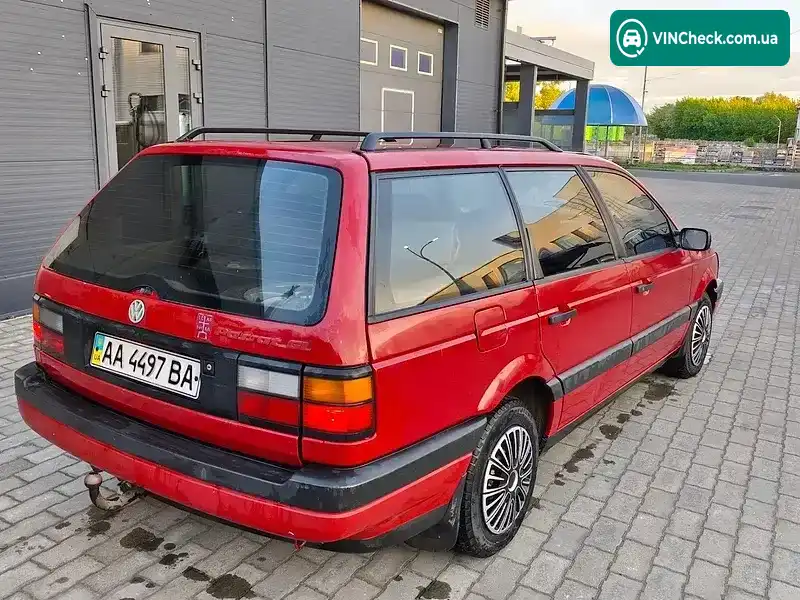 Volkswagen Passat 1992, фото з оголошення 1 з 10, VIN WVWZZZ31ZME261217