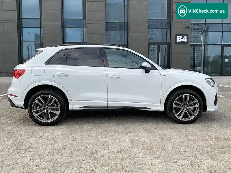 Audi Q3 2023, фото з оголошення 1 з 20, VIN WA1DECF39P1111425