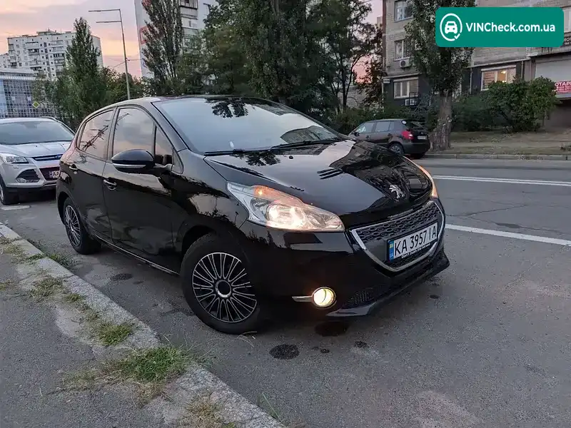 Peugeot 208 2012, фото з оголошення 2 з 20, VIN VF3CC8HP0CT104798