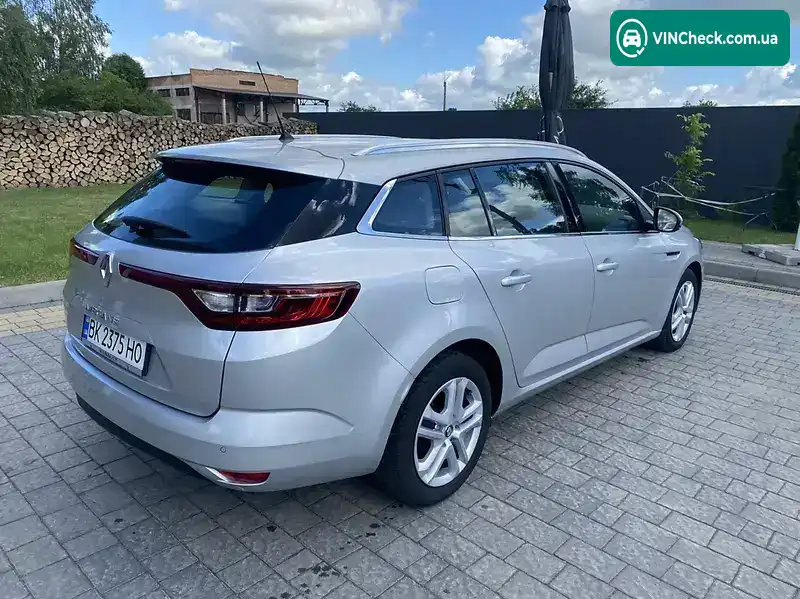 Renault Megane 2018, фото з оголошення 2 з 10, VIN VF1RFB00660770440