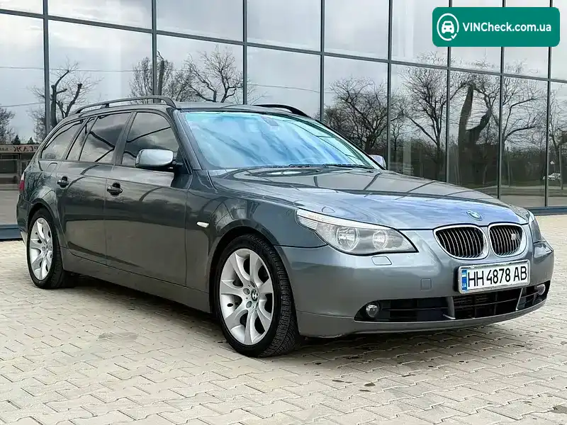 BMW 5 Series 2006, фото з оголошення 2 з 17, VIN WBANJ31020CP78654