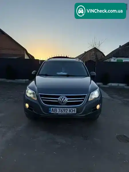 Volkswagen Tiguan 2010, фото з оголошення 2 з 15, VIN WVGZZZ5NZBW016066