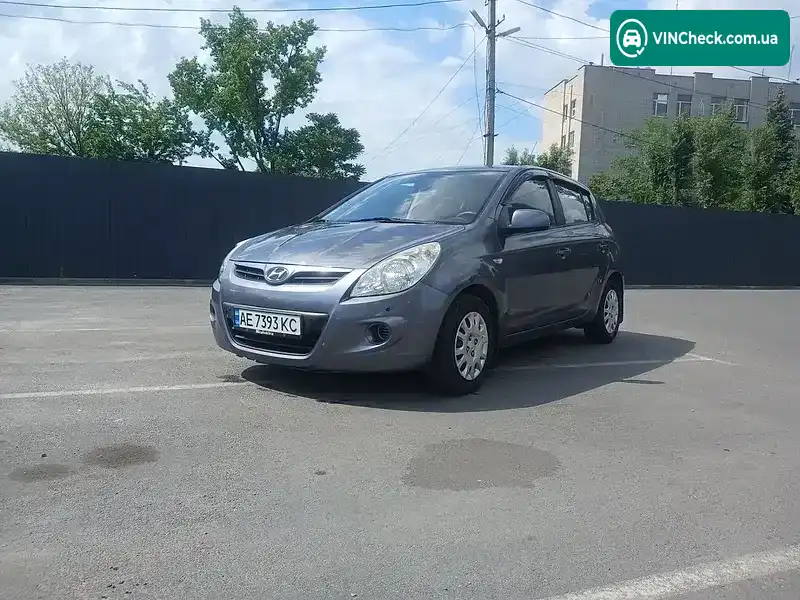 Hyundai i20 2010, фото з оголошення 1 з 11, VIN MALBB51CBBM210182
