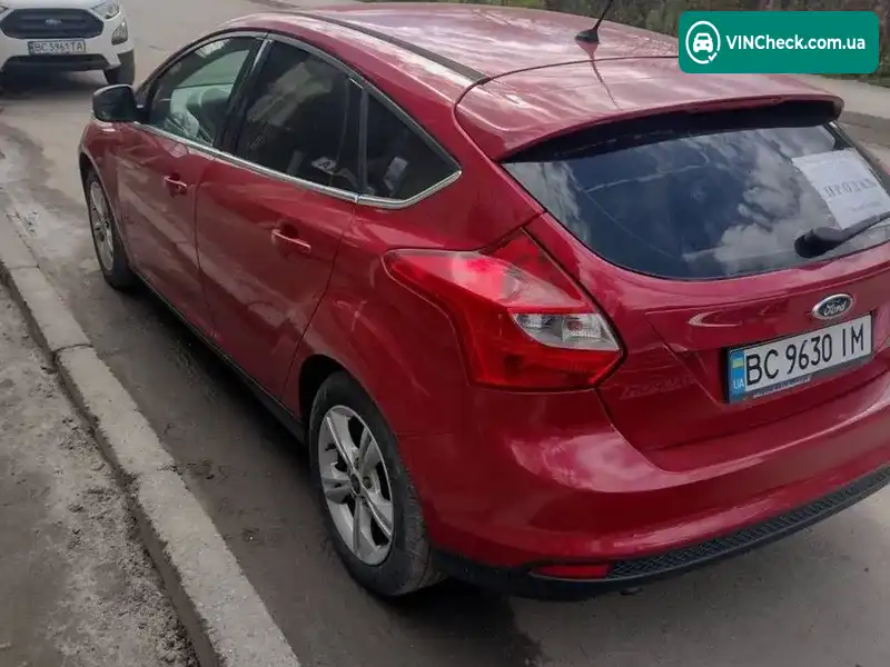 Ford Focus 2013, фото з оголошення 2 з 5, VIN WF0KXXGCBKDK00328