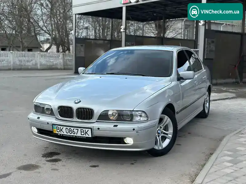 BMW 5 Series 2000, фото з оголошення 1 з 11, VIN WBADM71080GU42347