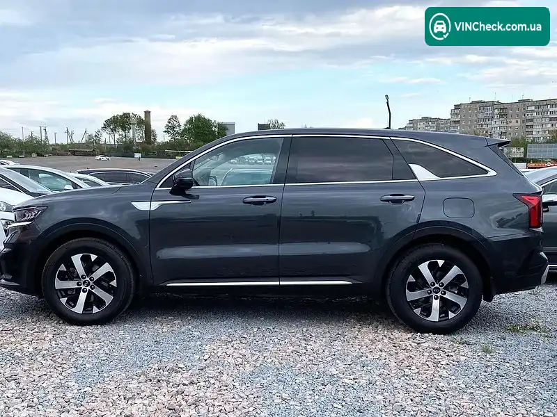Kia Sorento 2021, фото з оголошення 2 з 20, VIN KNARF81BGMA066112